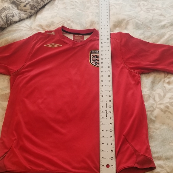 Umbro England 🏴󠁧󠁢󠁥󠁮󠁧󠁿 2006 Away Jersey (L) - Picture 14 of 16